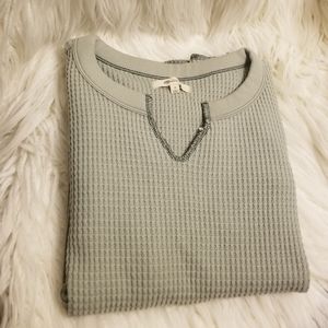 Split neck waffle tee